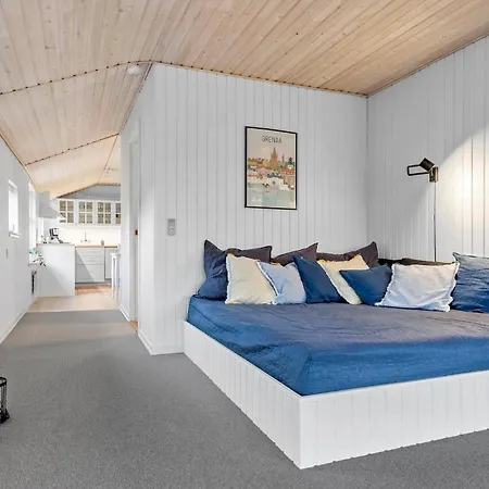 3 Bedroom Front In Feriehus *