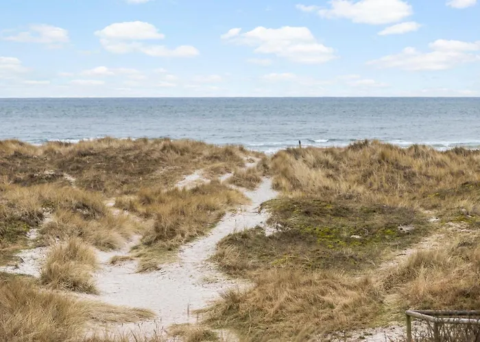 3 Bedroom Front In Semesterbostad *